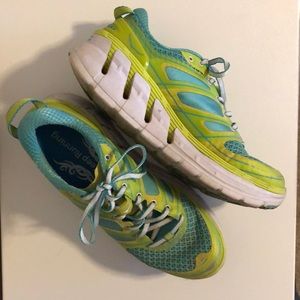 Hoka One One Conquest 2 Running Shoe Sz 9